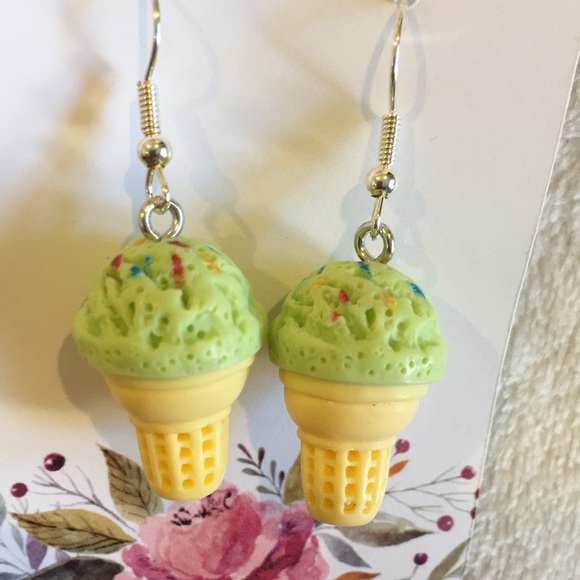 Green Matcha and Sprinkles Birthday Icecream Fashion Pierced Earrings NWT 1.50” - Picture 4 of 12